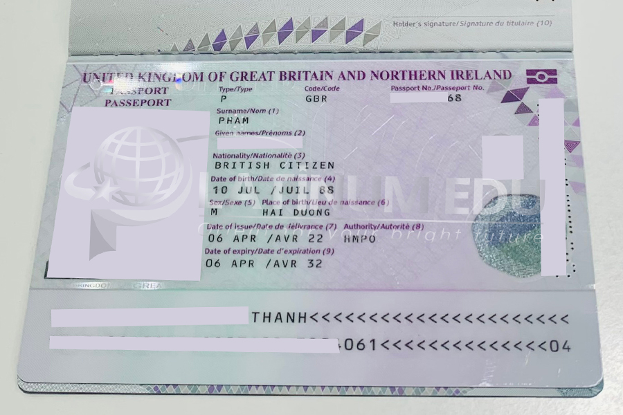 Hộ chiếu UK của anh P.T.T được gia hạn thành công 